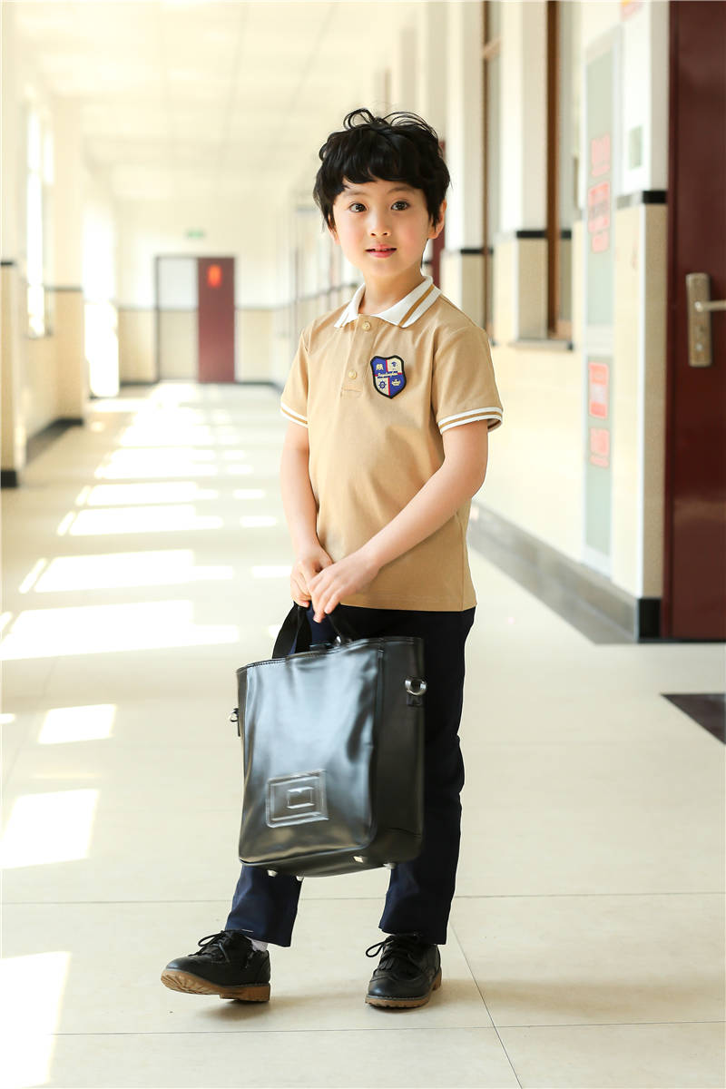 幼兒園小學校服夏裝生產(chǎn)定做廠家 幼兒園小學校服夏裝生產(chǎn)定做廠家